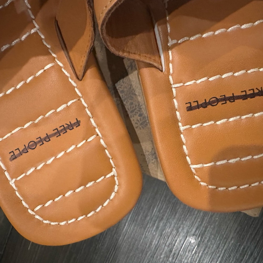 Free People Sloan Bucket Sandal Cinnamon Clay size 8.5 NIB - Picture 4 of 6